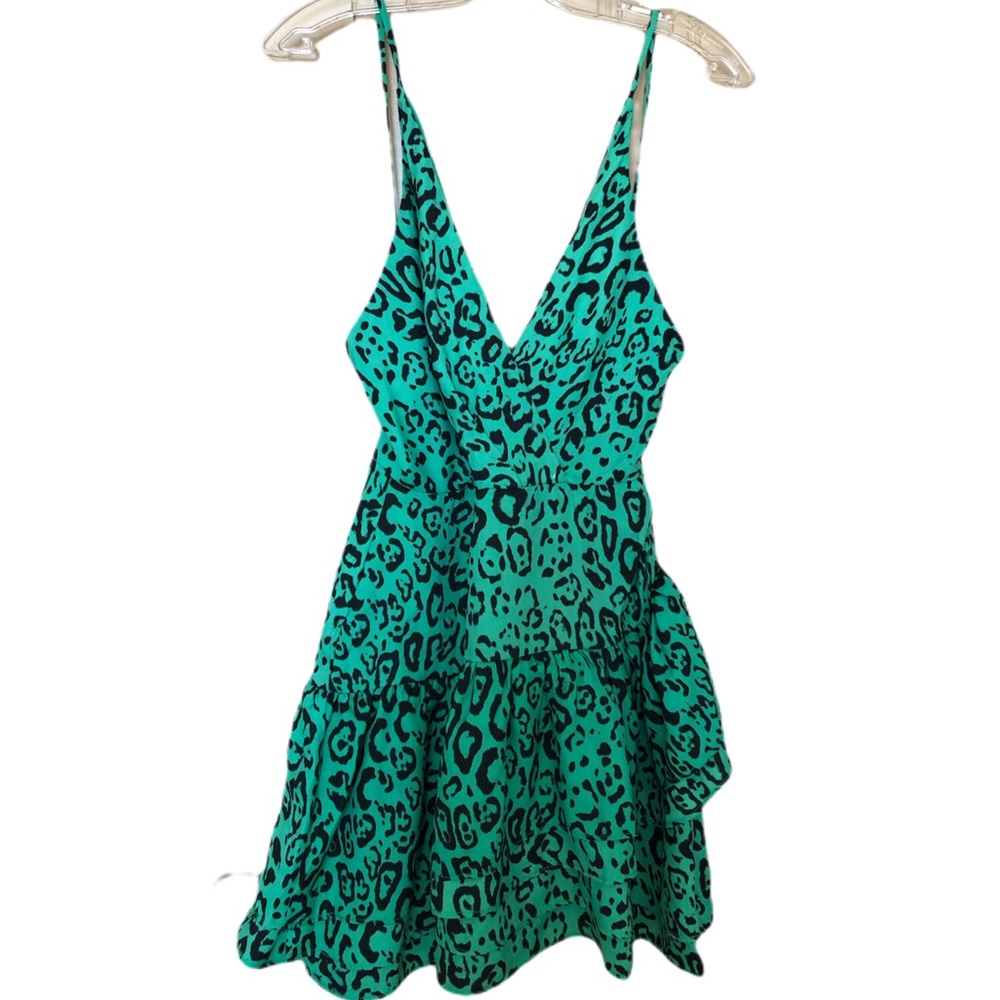 WAYF
Tombly Ruffled Leopard Print Mini Dress S - Picture 5 of 13